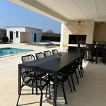 Del Sole With Heated Saltwater Pool, Jacuzzi And Sauna Villa *