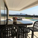 Del Sole With Heated Saltwater Pool, Jacuzzi And Sauna Ljubuski