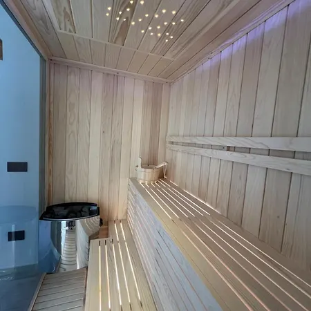 Del Sole With Heated Saltwater Pool, Jacuzzi And Sauna Vila *