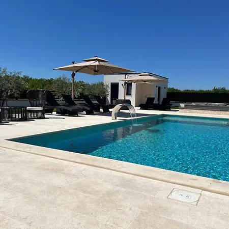 Vila Del Sole With Heated Saltwater Pool, Jacuzzi And Sauna *
